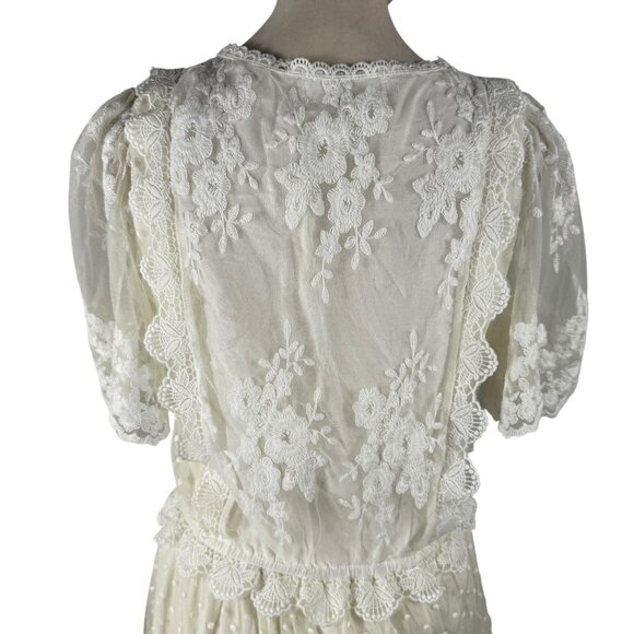 NWOT Carly Jean Los Angeles Ivory Lacy V-Neck Junie Dress Size Medium - Picture 13 of 15